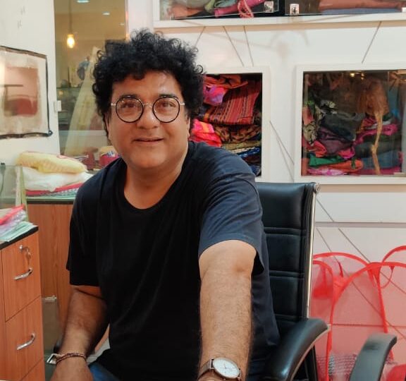 Amin Farista, the only khadi designer from Chhattisgarh